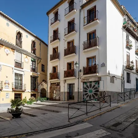 Realejo - Diseno, Confort Y Encanto En El Centro Historico De Daire Granada