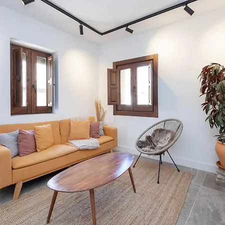 Realejo - Diseno, Confort Y Encanto En El Centro Historico De *