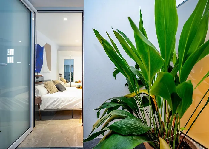 Realejo - Diseno, Confort Y Encanto En El Centro Historico De Appartement *